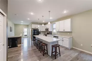 3405 Simeon Bunker St, Saint Charles, MO 63301 - Photo 12