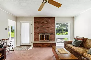 570 Flanders Dr, Warson Woods, MO 63122 - Photo 16