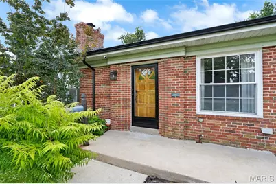 9846 Vasel Drive, Saint Louis, MO 63123 - Photo 32