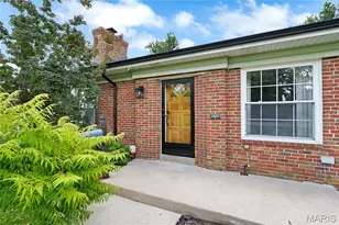 9846 Vasel Dr, Saint Louis, MO 63123 - Photo 32