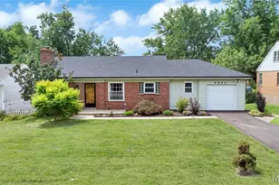 9846 Vasel Dr, Saint Louis, MO 63123 - Photo 46
