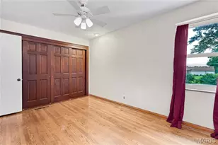 9846 Vasel Dr, Saint Louis, MO 63123 - Photo 16