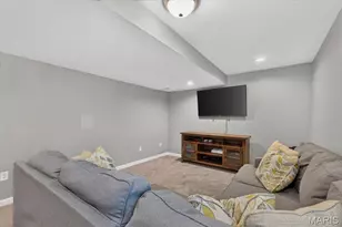 627 Hunt Run Dr, Wentzville, MO 63385 - Photo 32