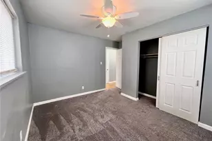 1239 Peggy Ct, Saint Louis, MO 63147 - Photo 14