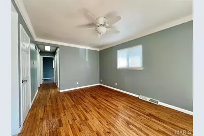 1239 Peggy Court, Saint Louis, MO 63147 - Photo 4