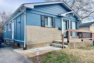 1239 Peggy Ct, Saint Louis, MO 63147 - Photo 2
