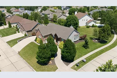 302 Crystal Brook Court, Lake Saint Louis, MO 63367 - Photo 56