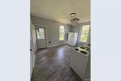 3621 Saint Marys Lane, Saint Louis, MO 63121 - Photo 8