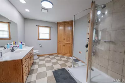 403 W 4th Street, New Melle, MO 65013 - Photo 14