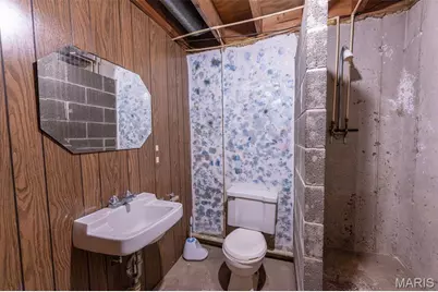 403 W 4th Street, New Melle, MO 65013 - Photo 36