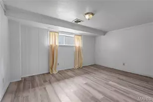 1944 Pepperrell Dr, Saint Louis, MO 63146 - Photo 28