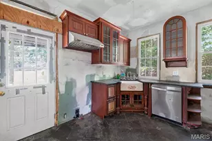 345 Tiffin Ave, Ferguson, MO 63135 - Photo 10