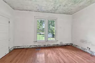 345 Tiffin Ave, Ferguson, MO 63135 - Photo 16