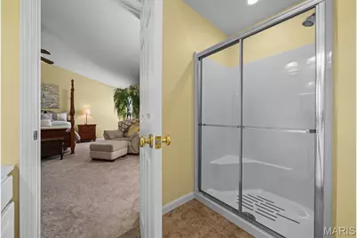 3 Birchwood Lane Court, Maryland Heights, MO 63043 - Photo 18