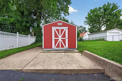 8905 Oneida, Saint Louis, MO 63114 - Photo 34