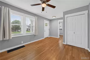 8905 Oneida, Saint Louis, MO 63114 - Photo 8