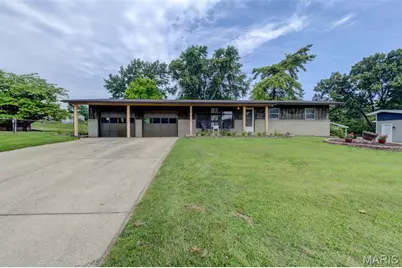 96 Susan Drive, Saint Charles, MO 63301 - Photo 1