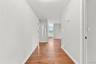 4466 W Pine Blvd, Saint Louis, MO 63108 - Photo 2