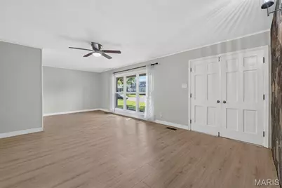 11150 Yellowstone Drive, Saint Louis, MO 63146 - Photo 6