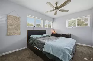 6830 Friarwood Dr, Saint Louis, MO 63134 - Photo 12