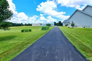 25 Barnstormer Ln, Unincorporated, MO 63348 - Photo 8