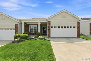 473 Angelique Pl, Saint Charles, MO 63303 - Photo 2