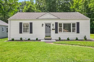 446 W Kirkham Ave, Webster Groves, MO 63119 - Photo 2
