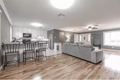 761 Chevron Drive, Saint Louis, MO 63125 - Photo 18