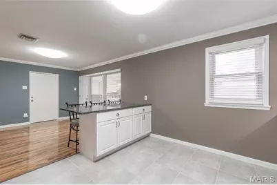 761 Chevron Drive, Saint Louis, MO 63125 - Photo 22