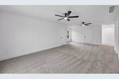 8555 Old Sappington Road, Saint Louis, MO 63126 - Photo 38