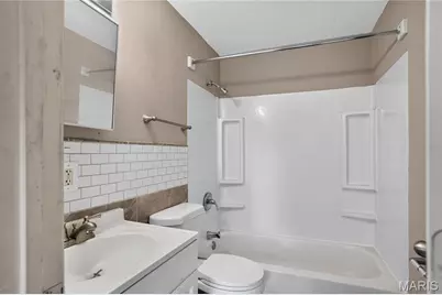 6546 Julian Avenue, Saint Louis, MO 63133 - Photo 26