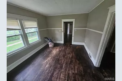 6546 Julian Avenue, Saint Louis, MO 63133 - Photo 2