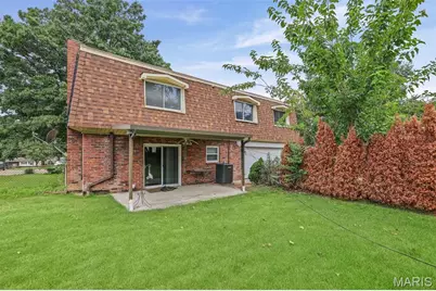 4712 Tonga Drive, Saint Louis, MO 63128 - Photo 6