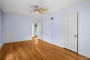 7626 Lindbergh Dr, Richmond Heights, MO 63117 - Photo 20
