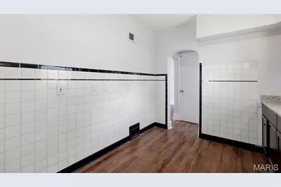 3515 Oregon Avenue, Saint Louis, MO 63118 - Photo 16