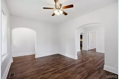 3515 Oregon Avenue, Saint Louis, MO 63118 - Photo 6
