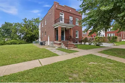 3515 Oregon Avenue, Saint Louis, MO 63118 - Photo 2