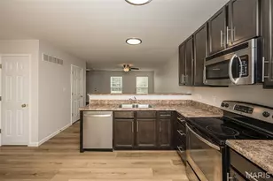 114 Willott Square Dr, Saint Peters, MO 63376 - Photo 12