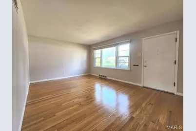 230 Monterey Drive, Florissant, MO 63031 - Photo 2