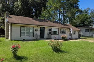 619 E National Ave, Richland, MO 65556 - Photo 1