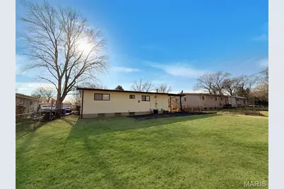 2325 Pheasant Drive, Saint Louis, MO 63031 - Photo 4