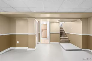4005 Reavis Barracks Rd, Mehlville, MO 63125 - Photo 38