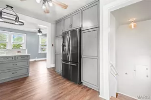 4005 Reavis Barracks Rd, Mehlville, MO 63125 - Photo 12