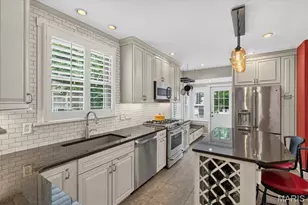 637 Atalanta Ave, Webster Groves, MO 63119 - Photo 10