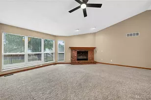 218 Pond Hollow Dr, Saint Charles, MO 63303 - Photo 16