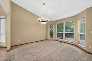 218 Pond Hollow Dr, Saint Charles, MO 63303 - Photo 18
