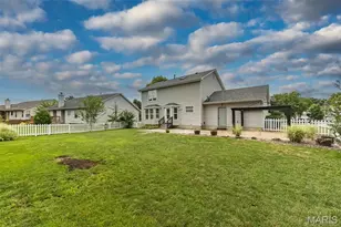 428 Chelsea Way Dr, Saint Charles, MO 63304 - Photo 38