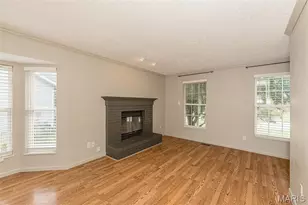 428 Chelsea Way Dr, Saint Charles, MO 63304 - Photo 8