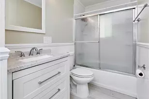 2942 Chance Dr, Florissant, MO 63031 - Photo 20