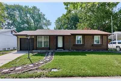 2942 Chance Drive, Florissant, MO 63031 - Photo 1
